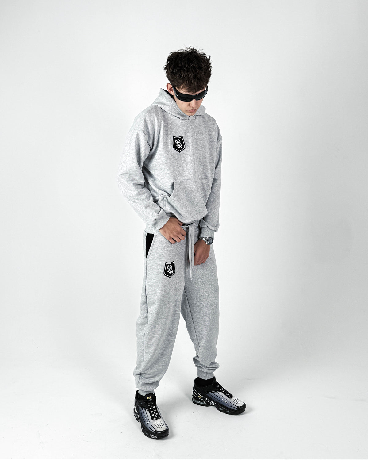 "22crest" hoodie